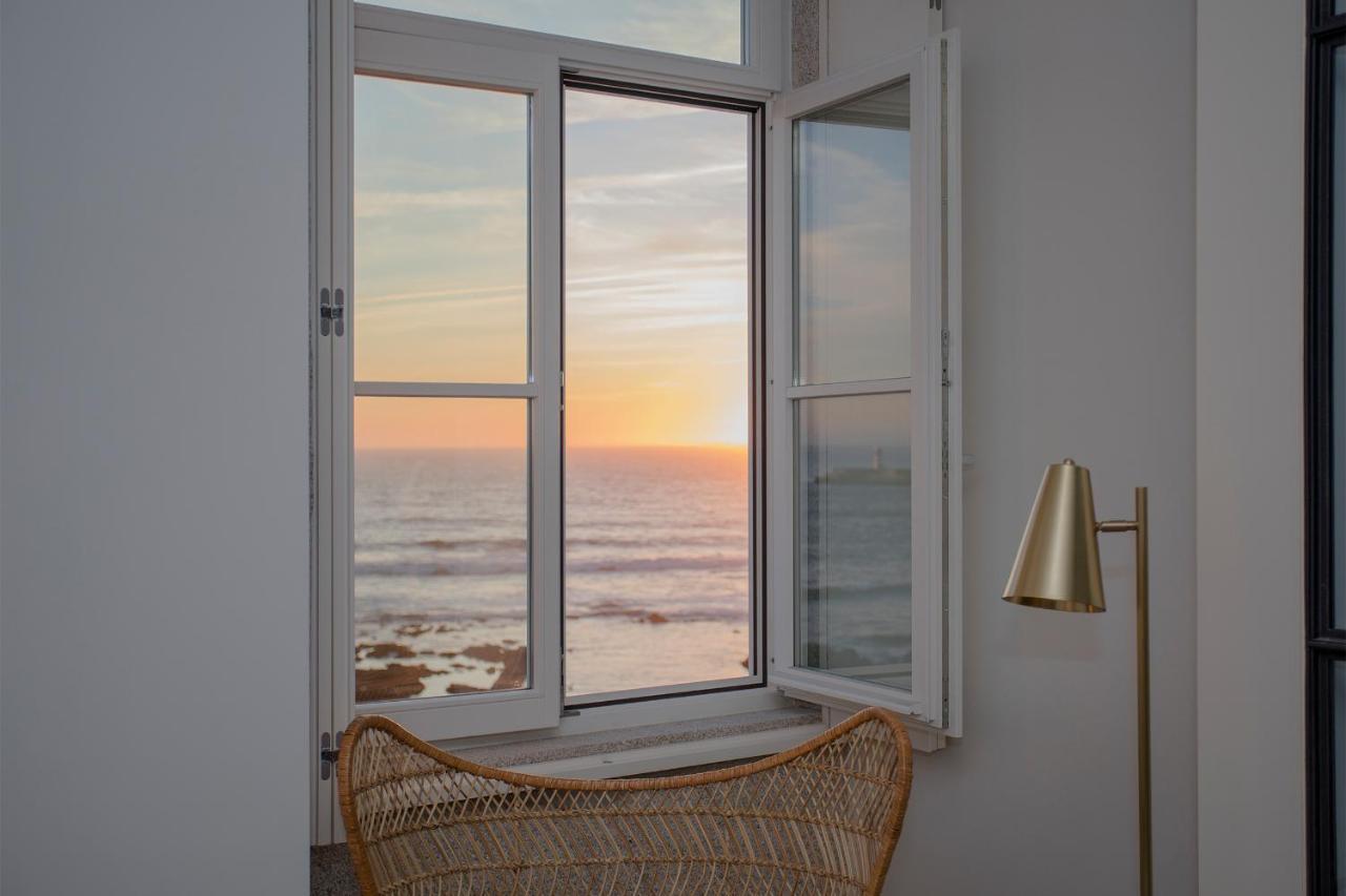 Liiiving In Porto - Luxury Beachfront Apartments Buitenkant foto