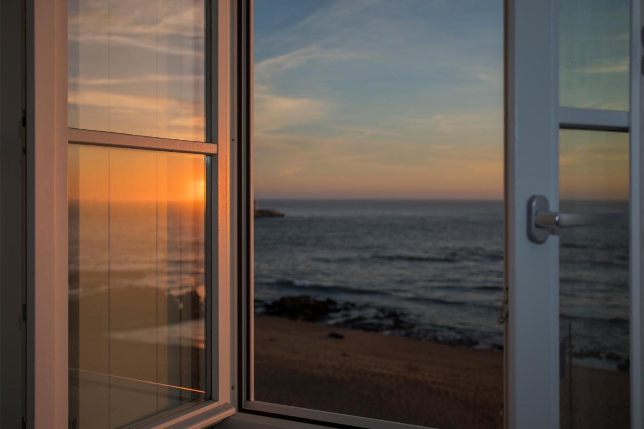 Liiiving In Porto - Luxury Beachfront Apartments Buitenkant foto