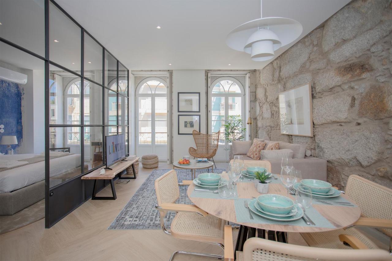 Liiiving In Porto - Luxury Beachfront Apartments Buitenkant foto