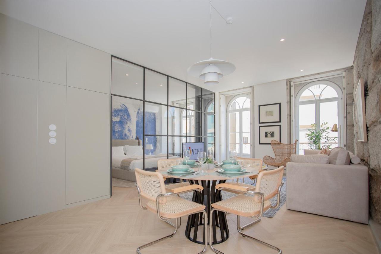 Liiiving In Porto - Luxury Beachfront Apartments Buitenkant foto