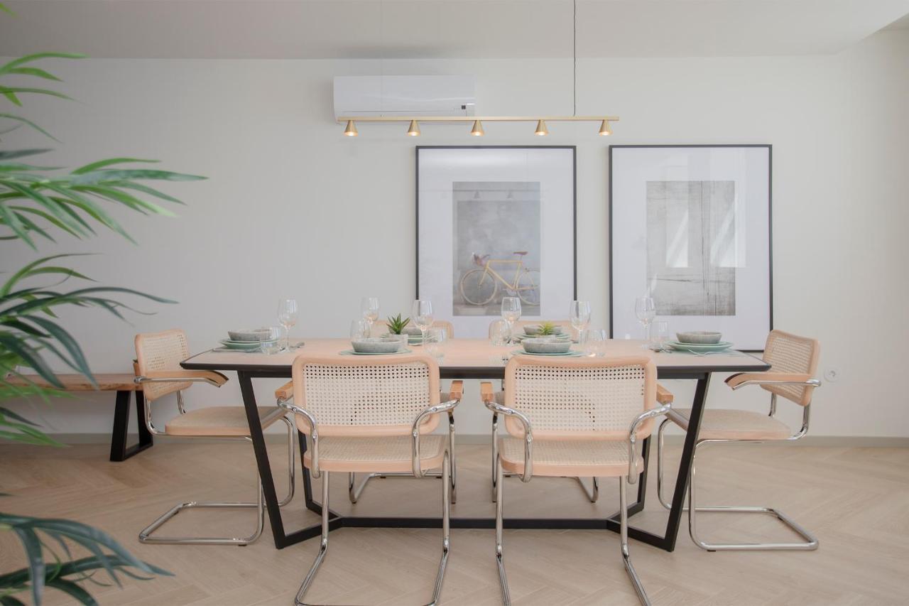 Liiiving In Porto - Luxury Beachfront Apartments Buitenkant foto