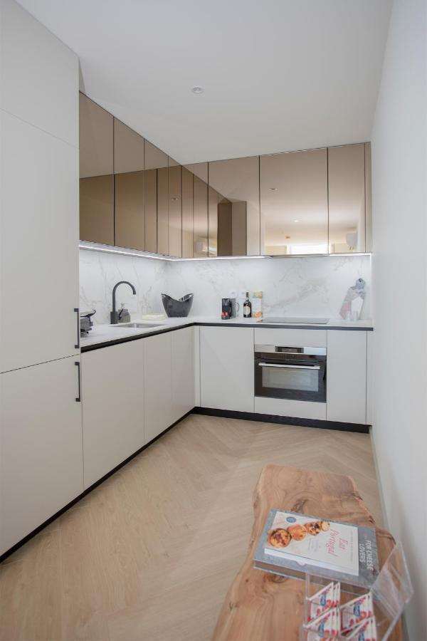 Liiiving In Porto - Luxury Beachfront Apartments Buitenkant foto